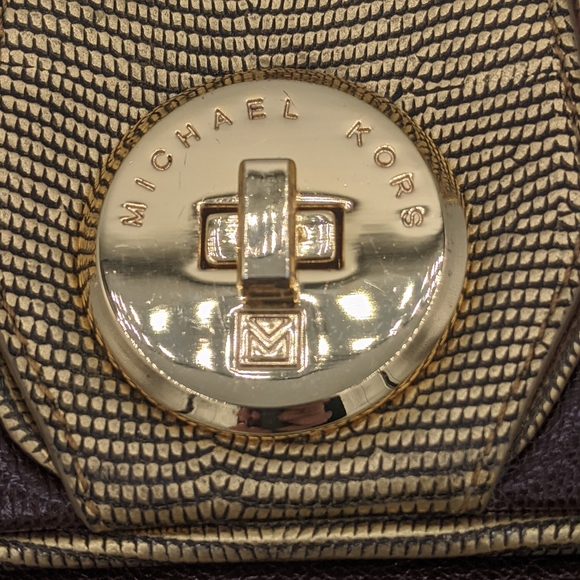 Michael Kors Vintage embossed Leather Clutch - Picture 6 of 12